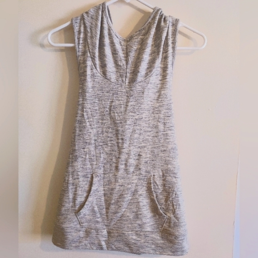 Gray Sleeveless yoga 🧘‍♀️ Hoodie
